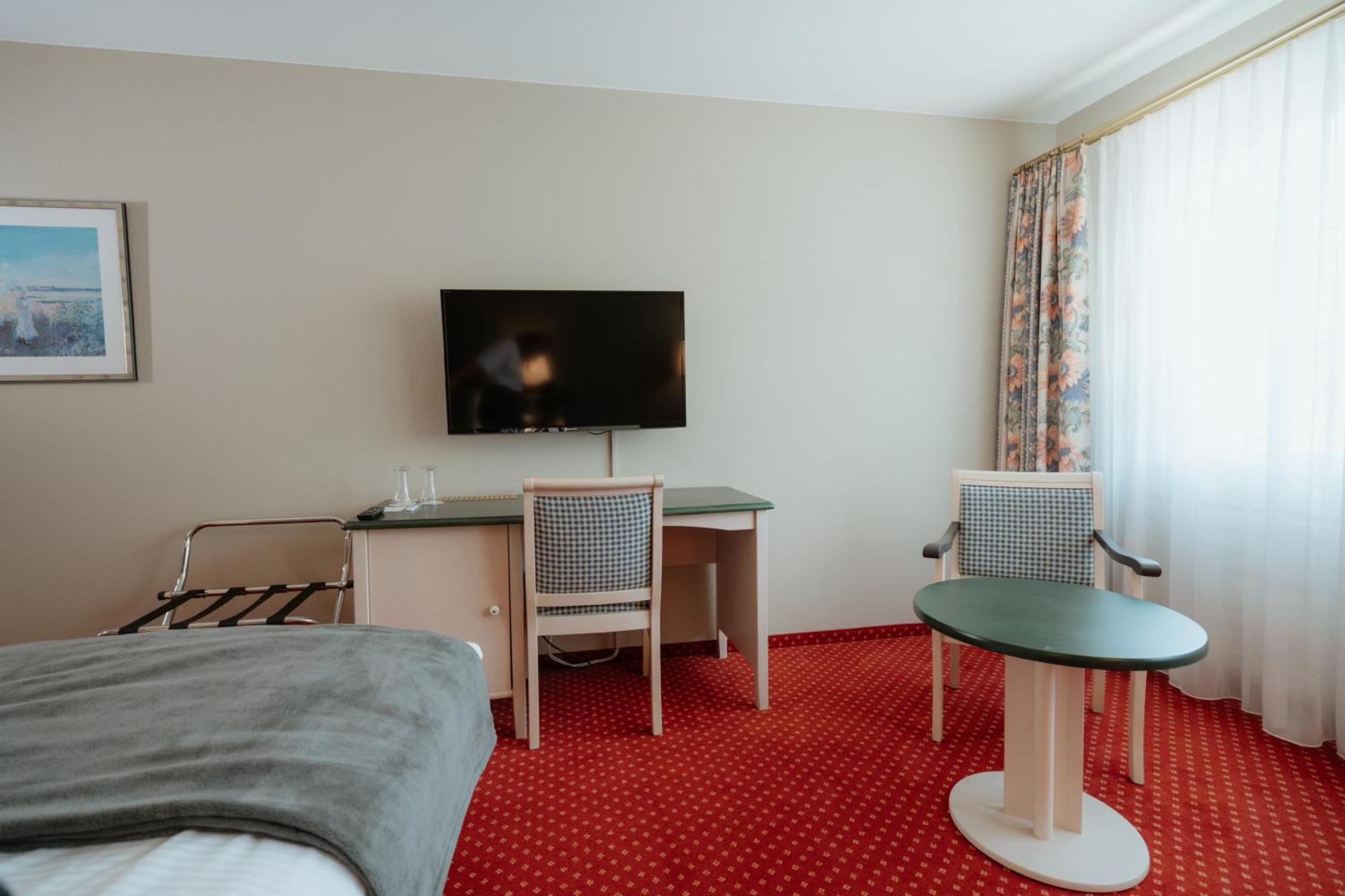 Parkhotel Schwert Weesen Екстериор снимка